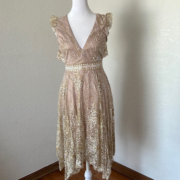 WhoIam Dresses & Skirts - Gorgeous Glitter MIDI Dress